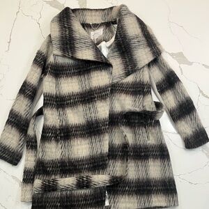 BCBGeneration Black and Cream Textured Pea Coat, Size S